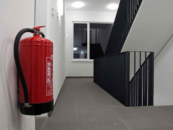 Fornitura-attrezzatura-antincendio